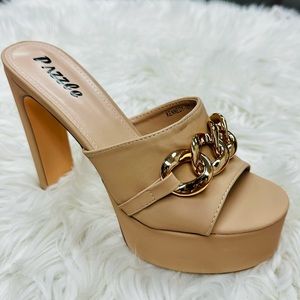 Nude mule platform chain heel
